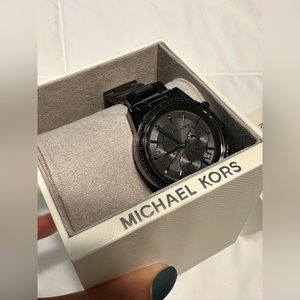 Women’s Michael Kors Watch - black